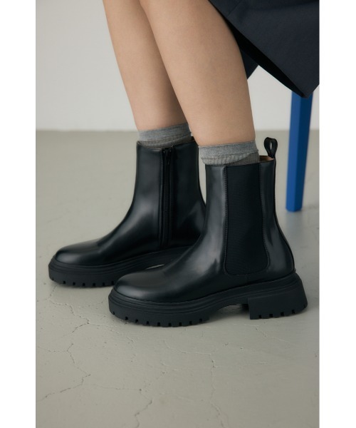 お値下げ⭐︎crie conforto サイドゴアブーツ crie conforto ブーツ サイドゴアトラックソールブーツ 靴 レディース