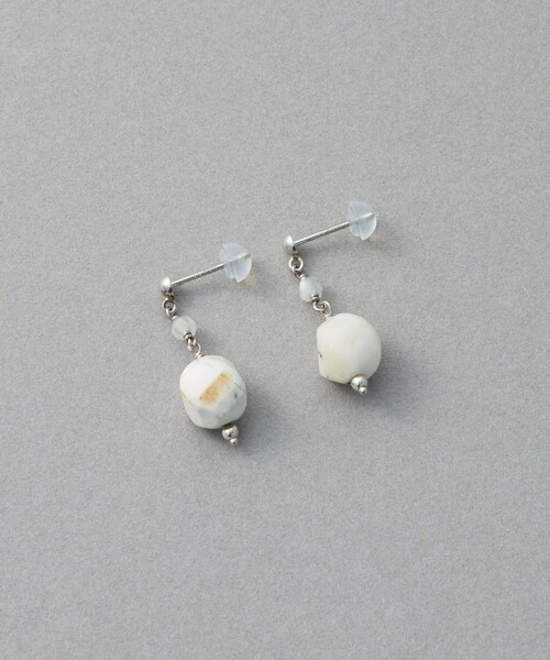 ピアス ナチュラルストーン ツイストカット ピアス レディースの画像