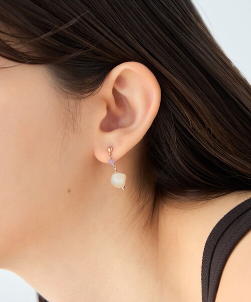 ピアス ナチュラルストーン ツイストカット ピアス レディースの画像