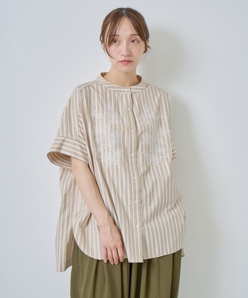 CARVEN カルヴェン★ストライプ柄 フレンチ袖ブラウス ねじれ切替 CARVEN - CARVEN カルヴェン☆ストライプ柄 フレンチ袖ブラウス ねじれ