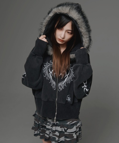 KOM（ドットコム） パーカー 「.KOM/ドットケーオーエム」ファーフード