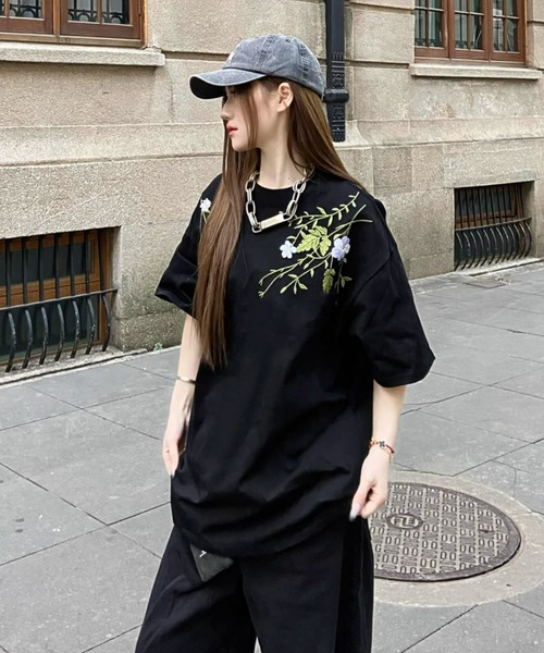tシャツ 「26年春新作」ボタニカルフラワー刺繍ビッグシルエットロンT