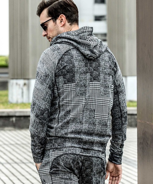 1PIU1UGUALE3 RELAX パーカー 1PIU1UGUALE3 RELAX(ウノピゥウノウ