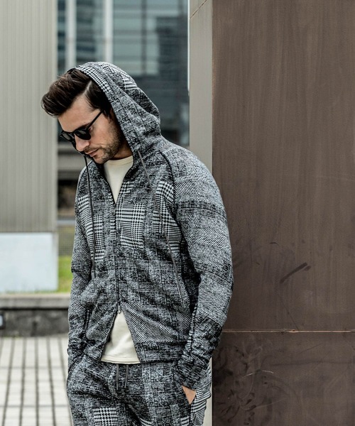 1PIU1UGUALE3 RELAX パーカー 1PIU1UGUALE3 RELAX(ウノピゥウノウ