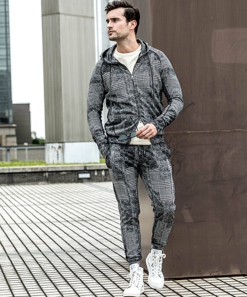 1PIU1UGUALE3 RELAX パーカー 1PIU1UGUALE3 RELAX(ウノピゥウノウ