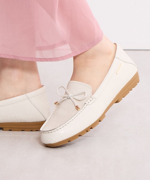 HIMIKO デッキシューズ モカシン 「HIMIKO」リボンモチーフモカシン