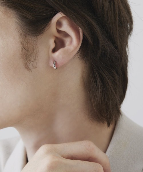NEIGHBORHOOD シルバー フープピアス 片耳用 4℃ HOMME+（ヨンドシーオムプラス） ピアス シルバー フープ ピアス