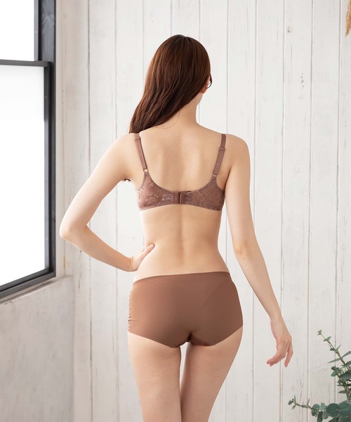 Sanei ショーツ 「マダムテイスト」締め付け感もなくストレスフリー