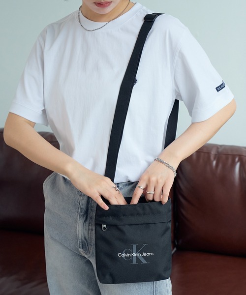 カルバンクライン   Jeans Sport Essentials18 W Calvin Klein Jeans ショルダーバッグ 「Calvin JEANS/カルバン