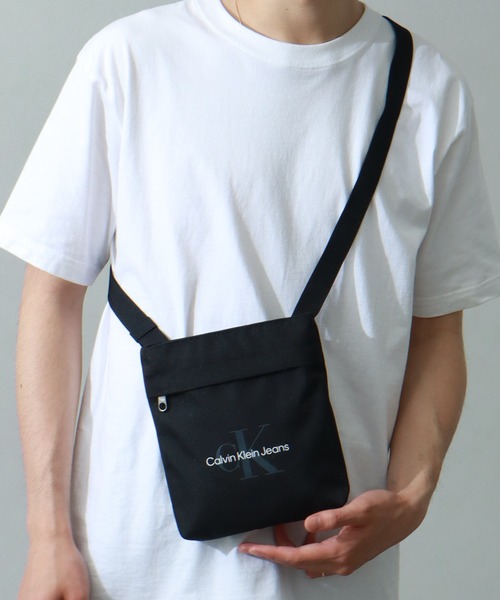   カルバンクライン Sport Essentials Flatpack Calvin Klein Jeans ショルダーバッグ 「Calvin JEANS/カルバン