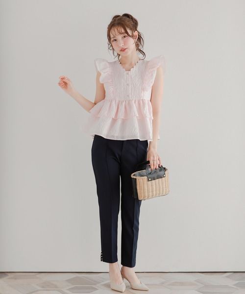 【新品未使用】Fit more ＊ カーブフリルジャガードトップス ブラック Fit more カーブフリルジャガードトップス レディース