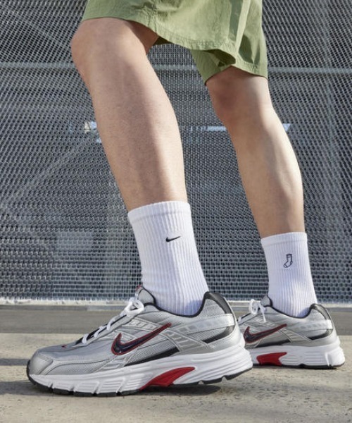 NIKE スニーカー ナイキ INITIATOR イニシエーター メンズ