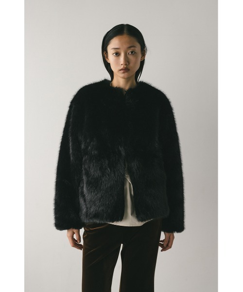 【極美品✨定価8.8万円】ヨーコチャン ノーカラーファージャケット M相当 黒 新品 ヨーコチャン ノーカラーコート ファー ウール 36 黒 ブラック