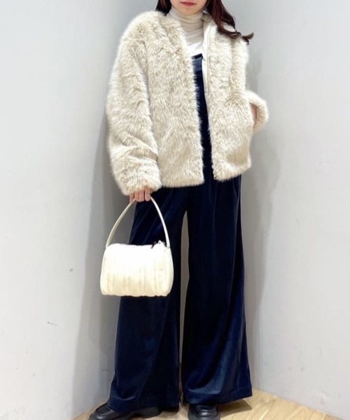 【極美品✨定価8.8万円】ヨーコチャン ノーカラーファージャケット M相当 黒 極美品✨定価8.8万円】ヨーコチャン ノーカラーファージャケット M相当