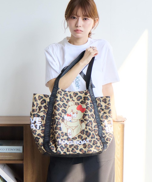 ラブボート トートバッグ 大きめ 「HELLO KITTY/ハローキティ」×「LOVE 