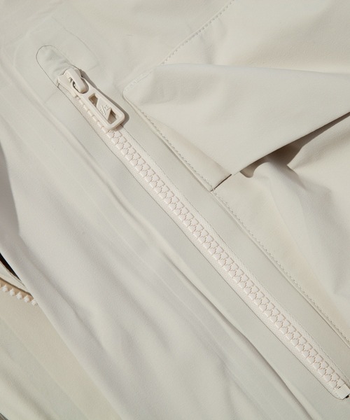 ブルゾン アウター F/CE. PERTEX WATERPROOF FESTIVAL PARKA / エフシーイー パーテックス ウォータープルーフの画像