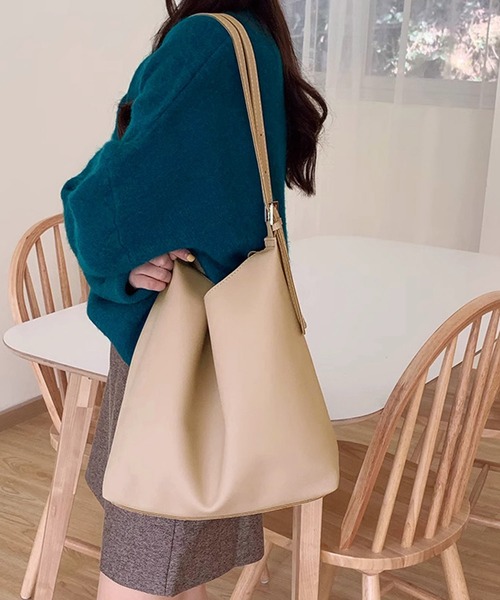 ショルダーバッグ バッグ 「A4対応」ダブルベルトシンプルトート