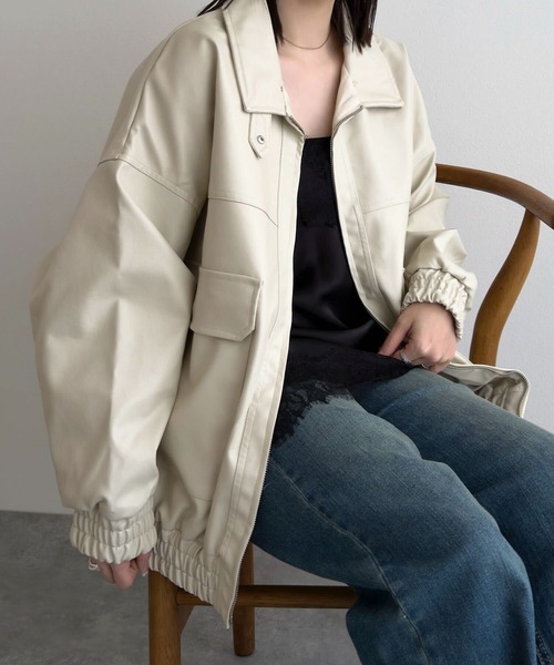 皮ブルゾン、小さ目のバック THE CASUAL｜シンセティックレザージップアップブルゾン | Rakuten