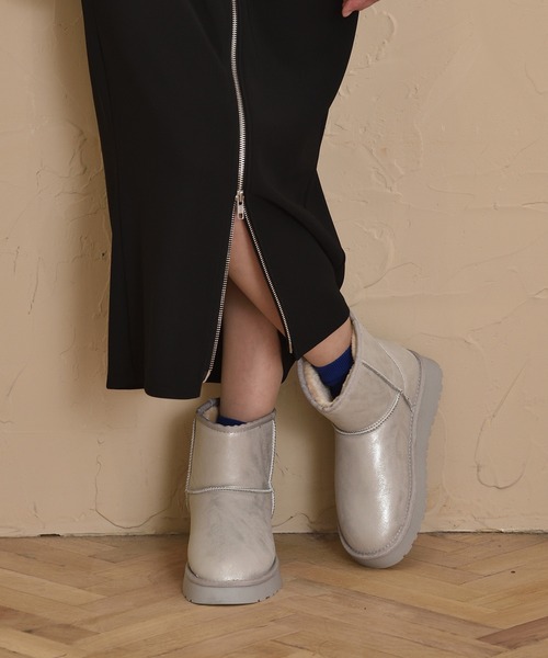 moz（モズ） ブーツ メタリック 裏ボアシャイニームートンブーツ