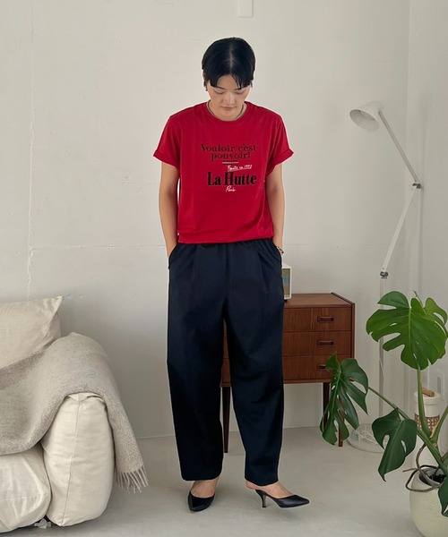 tシャツ 別注「La Hutte / ラ ユット」フロッキー × 刺繍 ロゴTシャツ / プリントTシャツ / 半袖 / ロゴ プリント TEE レデ 別注【La Hutte / ラ ユット】フロッキー × 刺繍 ロゴTシャツ