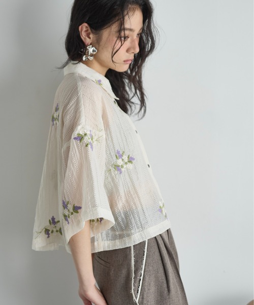【新品】&エルシー　ドロップフラワートップス THE Yon ブラウス シャツ フラワーエンブロイダリーシアー