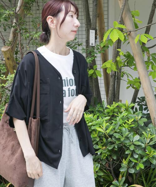 MACHATT Vネックステッチシャツ ベージュ ITEMS URBANRESEARCH（アイテムズ アーバンリサーチ） ブラウス シャツ