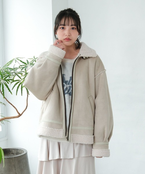 【希少デザイン 装飾】バーニーズ サンタクローチェ 高級 ムートン コート 希少デザイン 装飾】バーニーズ サンタクローチェ 高級 ムートン