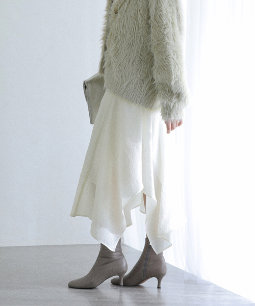 La TOTALITE（ラ トータリテ） スカート ラッフルシアーミディスカート