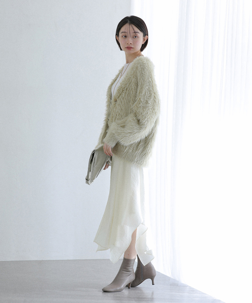 ラ トータリテ（La TOTALITE）/ラッフルシアーミディスカート La TOTALITE（ラ トータリテ） スカート ラッフルシアーミディスカート