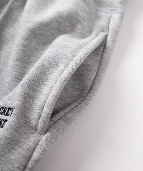 Disney（ディズニー） スウェットパンツ ジャージ 「71」「Disney