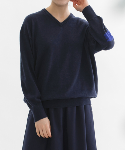 nop de nod（ノップドゥノッド） ニット セーター Vネックセーター左袖