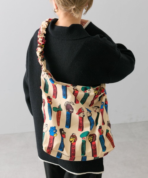 ear PAPILLONNER（イア パピヨネ） ショルダーバッグ「PEZコラボ