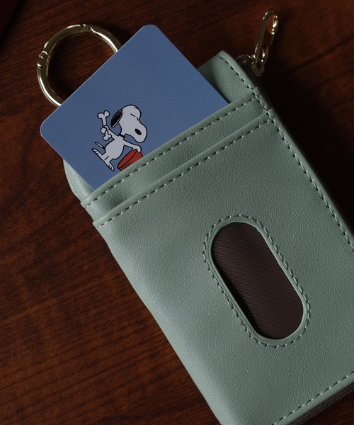 SNOOPY（スヌーピー） キーケース キーケース リール 刺繍 パスケース