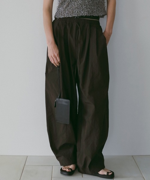 anuke（アンヌーク） パンツ Volumetuck Cocoon Pants レディース