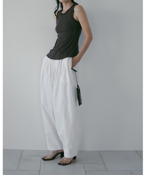 anuke（アンヌーク） パンツ Volumetuck Cocoon Pants レディース