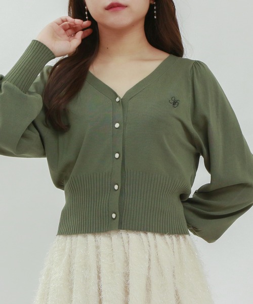 美品✨　ANAYI 22AW スターパール釦Vネックショートカーディガン　38 美品✨ ANAYI 22AW スターパール釦Vネックショートカーディガン 38
