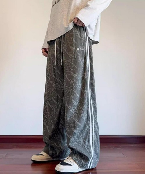 MGV（エムジーヴィー） ワイドパンツ パンツ サイドライン総柄ワイド