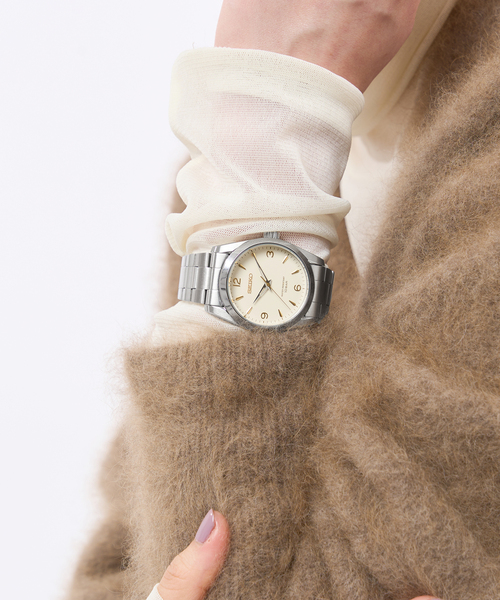 【新品未使用品】IENA HIROB 腕時計　アイボリー IENA 腕時計 「WEB限定/追加5」SEIKO Exclusive HIROB*IENA