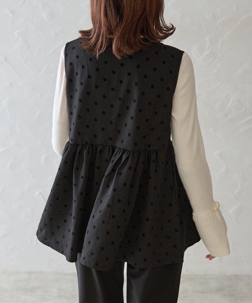 ella_selectshop エラ　ぺプラムジレ　ベスト　ブラック earth music&ecology｜ペプラムジップジレ | Rakuten Fashion