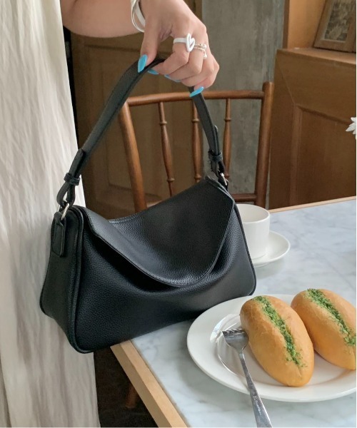 FINEnough ショルダーバッグ バッグ フラップハンドル2WAYショルダー