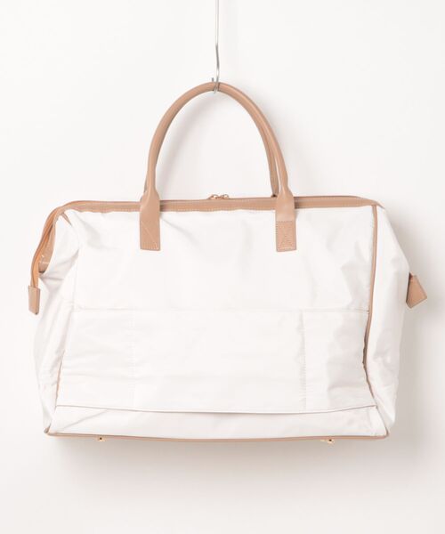 ACCOMMODE（アコモデ） ボストンバッグ 「ひつじのショーン」トラベル