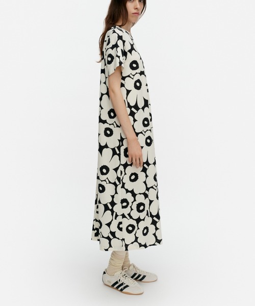 marimekko（マリメッコ） ワンピース Pisteinen Unikko / Dress