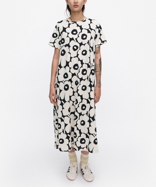 未使用 marimekko マリメッコ 膝丈ワンピース ポケット付き S marimekko（マリメッコ） ワンピース Pisteinen Unikko / Dress