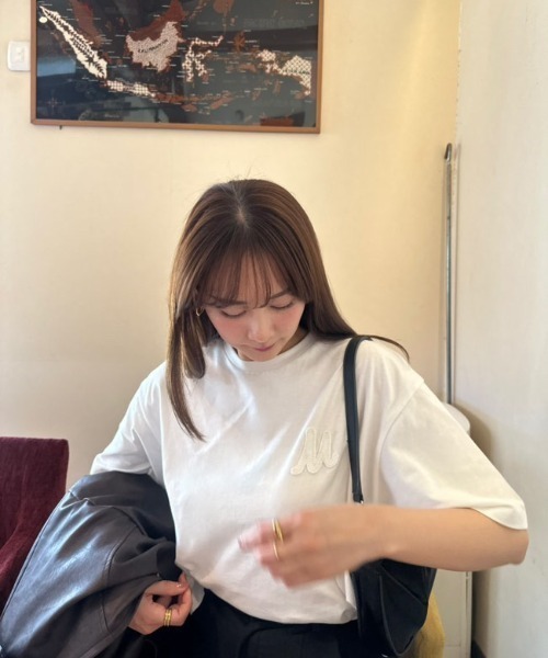 ミラオーウェン　ショート丈アップリケTシャツ　新品タグ付き Mila Owen】大人気！ショート丈アップリケTシャツ
