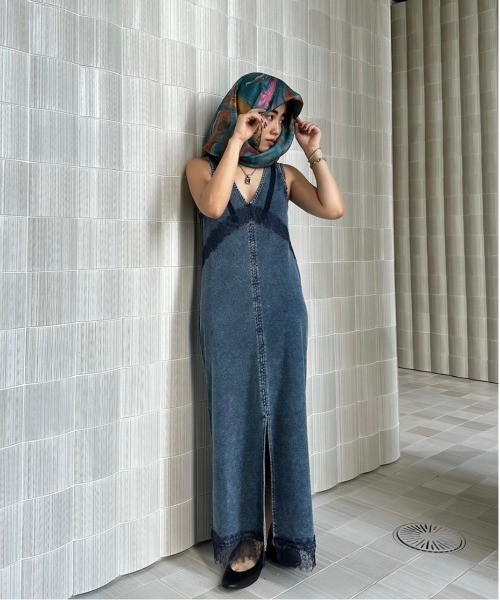 Ameri（アメリ） ワンピース MEDI 2WAY DENIM LIKE LACE DOCKING DRESS