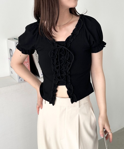【ほぼ新品】BPN 黒 レースアップ 半袖Tシャツ CLEA tシャツ レースアップフロントリボントップス レディース