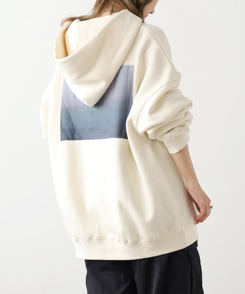 FOG ESSENTIALS（エフオージーエッセンシャルズ） パーカー FOG