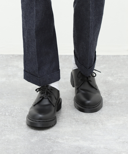 Dr.Martensシューズ 1960年4月1日に生まれた、ドクターマーチンのオリジン、1460 8