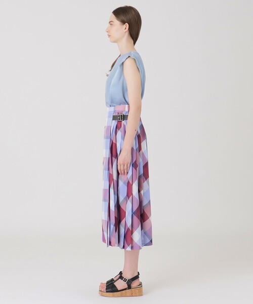 BLUE LABEL CRESTBRIDGE（ブルーレーベルクレストブリッジ） スカート