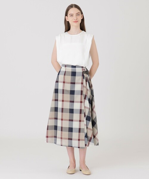 BLUE LABEL CRESTBRIDGE（ブルーレーベルクレストブリッジ） スカート